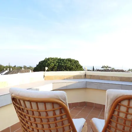Corona De Nagueles Townhouse - Eaw Homes
